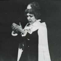 Als Elisabetta tijdens “Tu che le vanità” uit Don Carlo